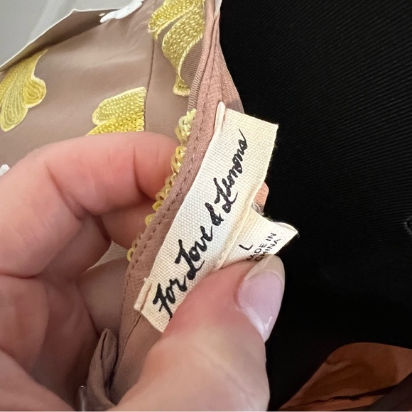 LEMON AND BANANA FOR LOVE & LEMONS - new with tags! - Picture 8 of 12